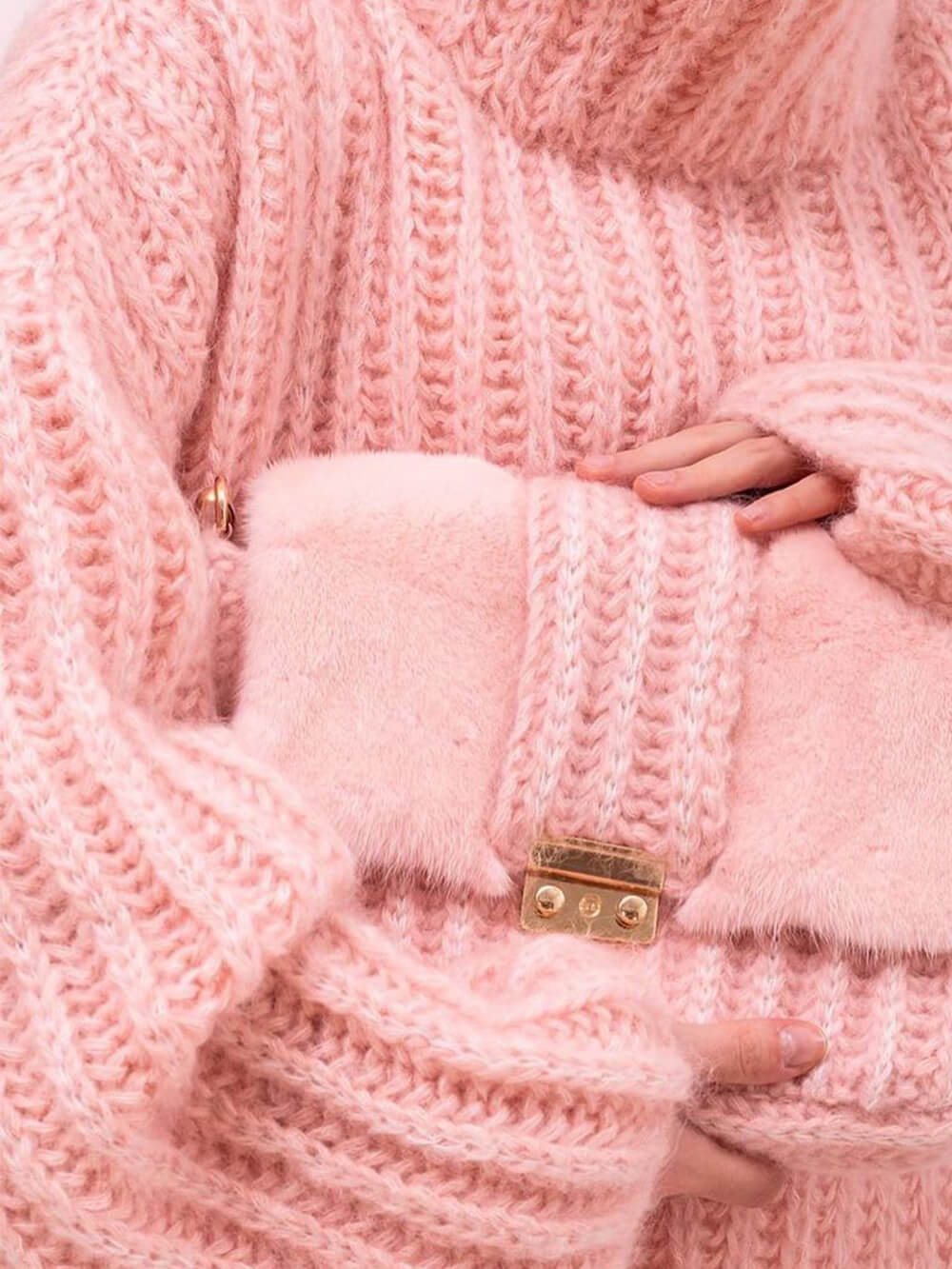 Classic Long Sleeve Sweater in Solid Color