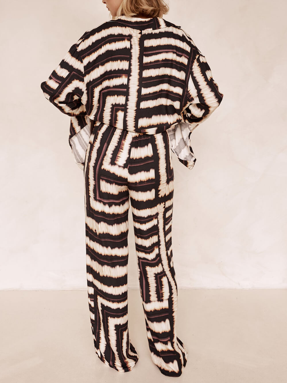 Signature Textured Chocolate Print Baggy Trousers Set