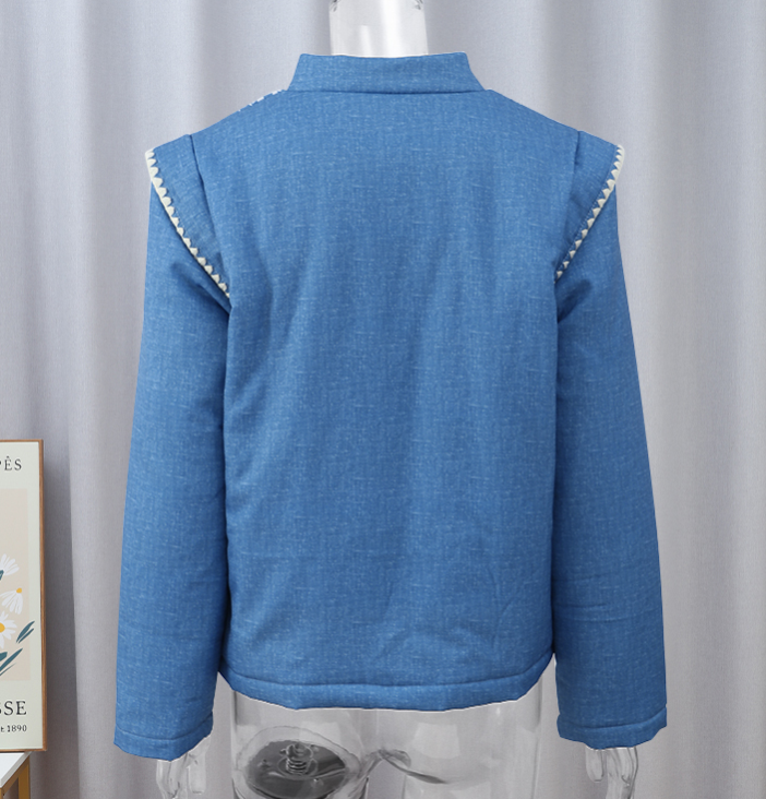 Floral Embroidered Lightweight Jacket with Flying Sleeves and Stand-Up Collar