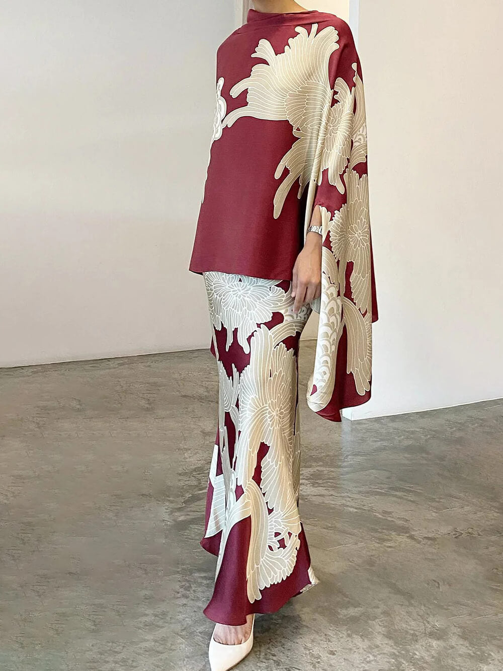 Chic Oversized Floral Ensemble