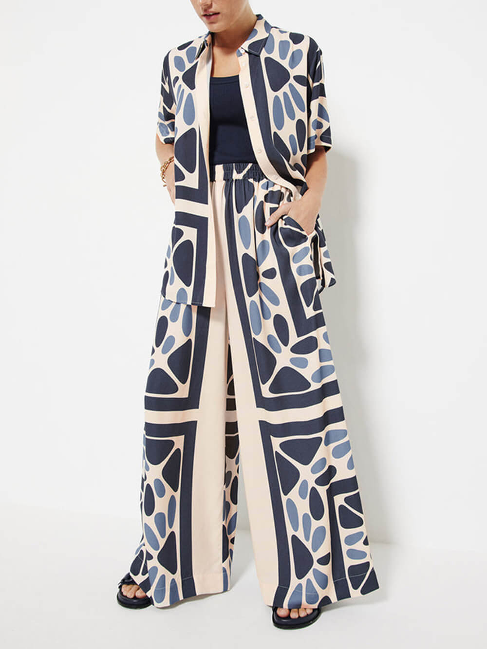 Unique Ethnic Print Loose-Fit Elastic Waist Pants Set for Summer Vacations