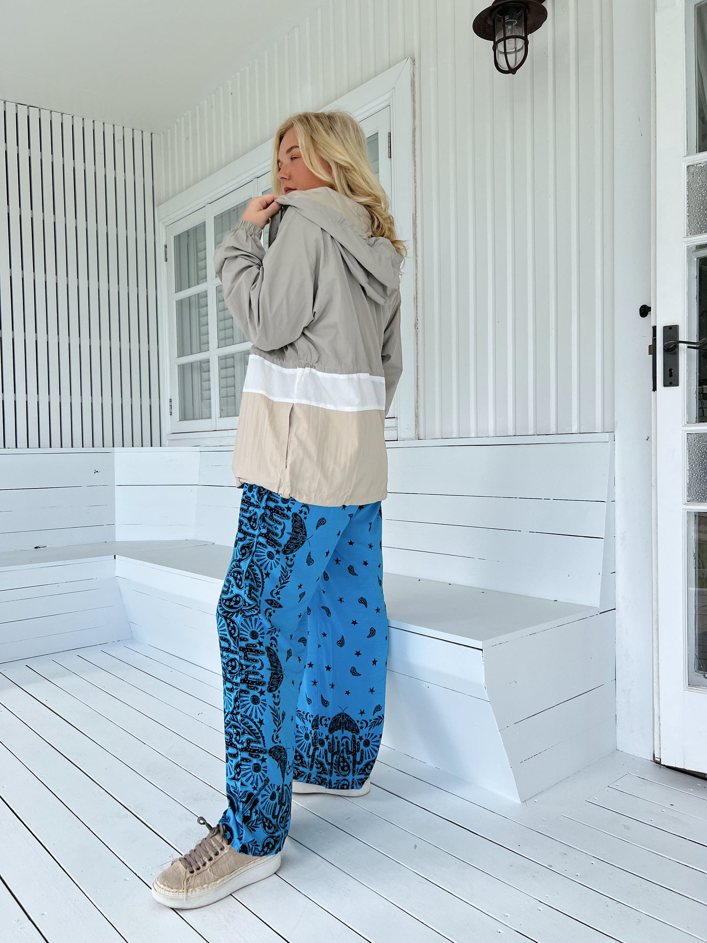 - Amelia Casual Top
- Zoe Midi Dress
- Isla Cotton T-shirt
- Ruby Wide Leg Pants