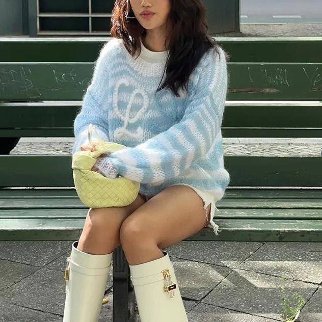 Striped Sweater in Blue and White Contrast