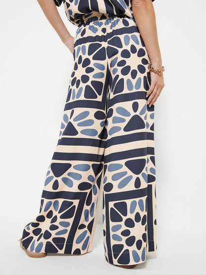 Unique Ethnic Print Loose-Fit Elastic Waist Pants Set for Summer Vacations