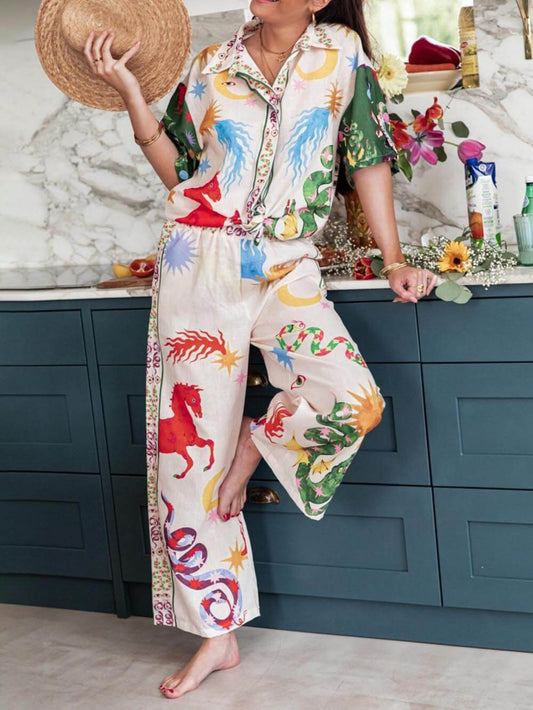 Stylish Loose-Fit Short Sleeve Shirt and Elastic Waist Pants Set with Unique Print