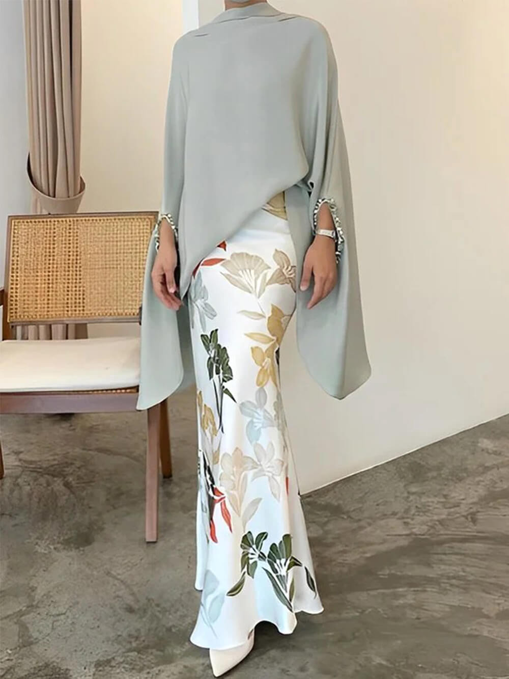 Chic Floral Half Turtleneck Ensemble