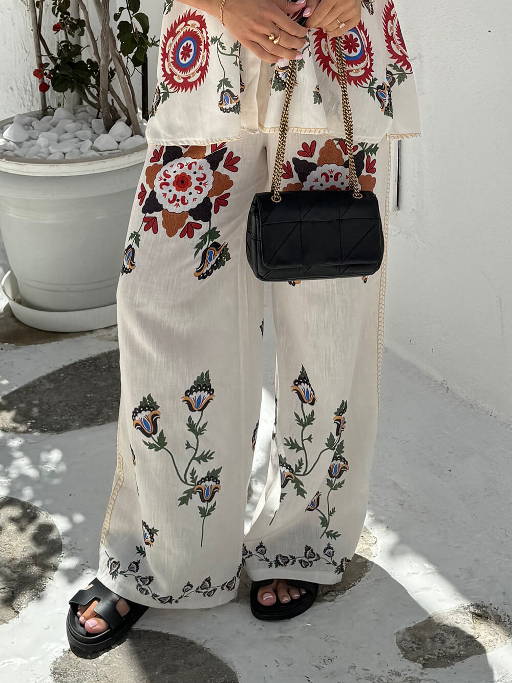 Distinctive Ethnic Floral Print Wide Leg Pants Set with Elastic Waist and Pockets