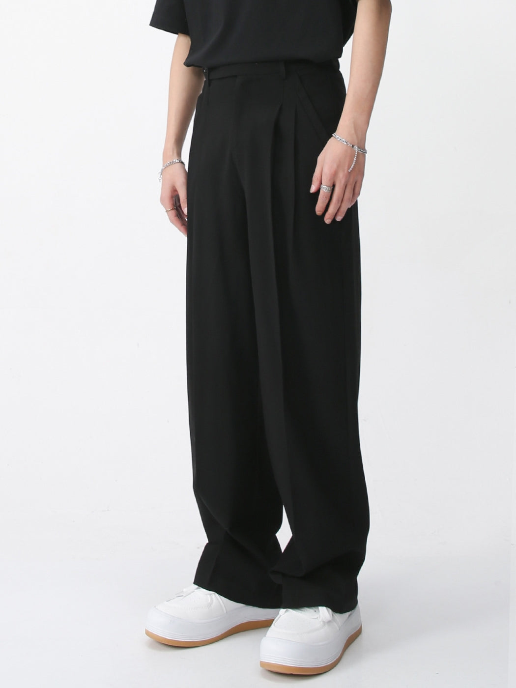 MV Mid-Waist Loose Fashionable Trouser Pants