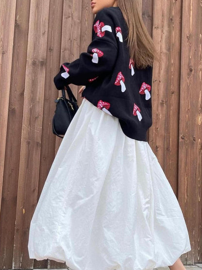 Contrast Pullover Sweater with Mushroom Print