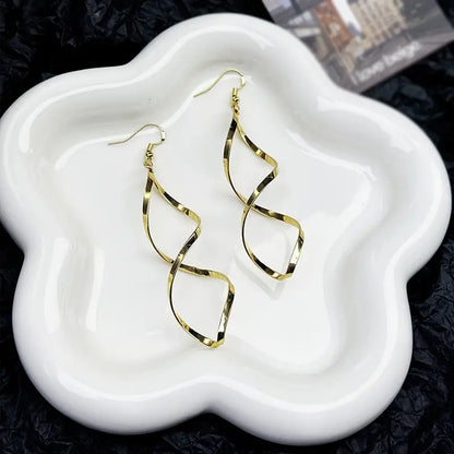 Lisa Spiral Earrings