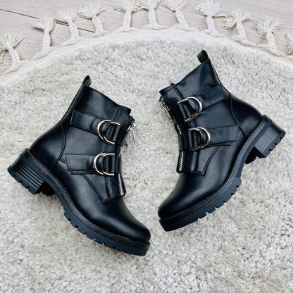 Arya Black Boots