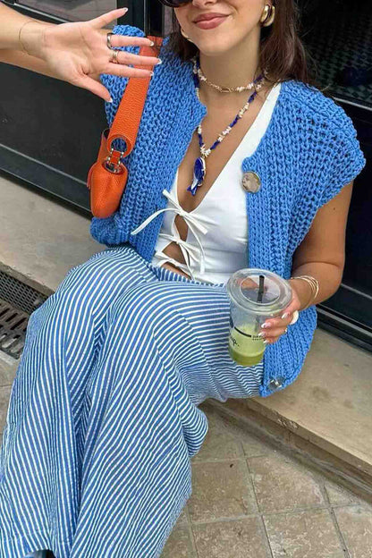 Chunky Knit Cardigan with Bold Buttons in Solid Color