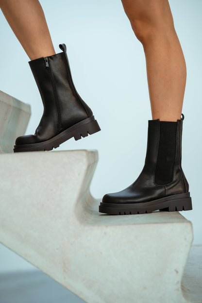 Chelsea High Boots