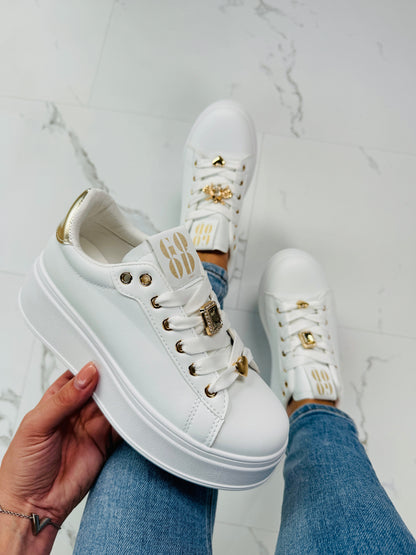 307 White/Gold Sneaker