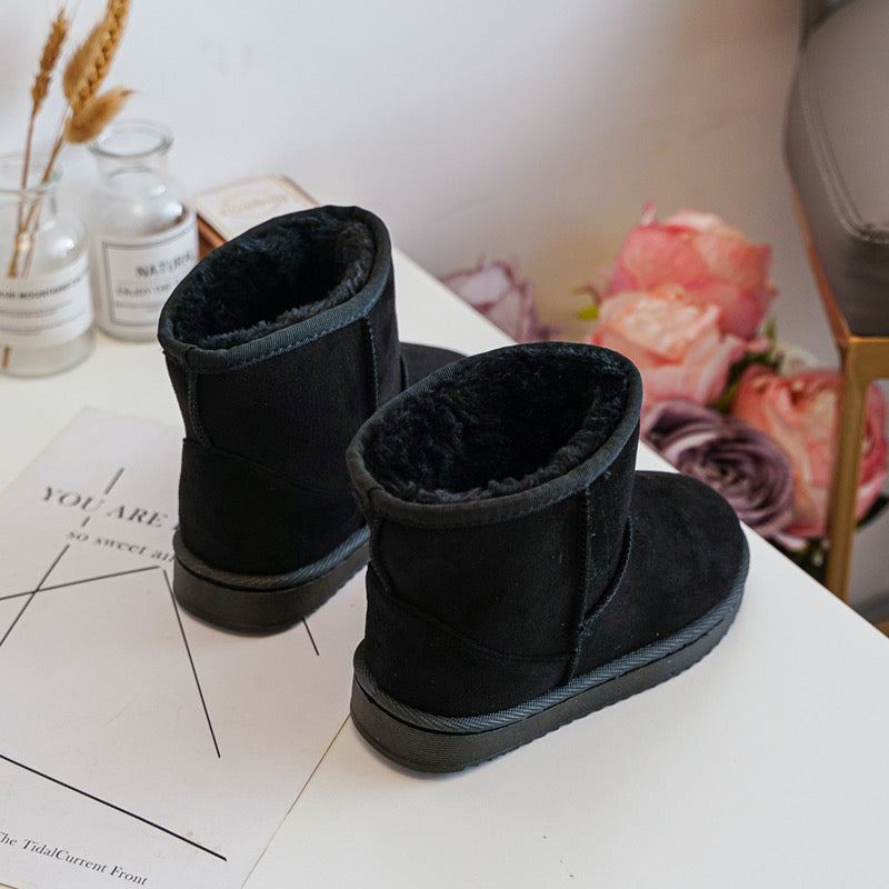 Kids Uggy Black Boots