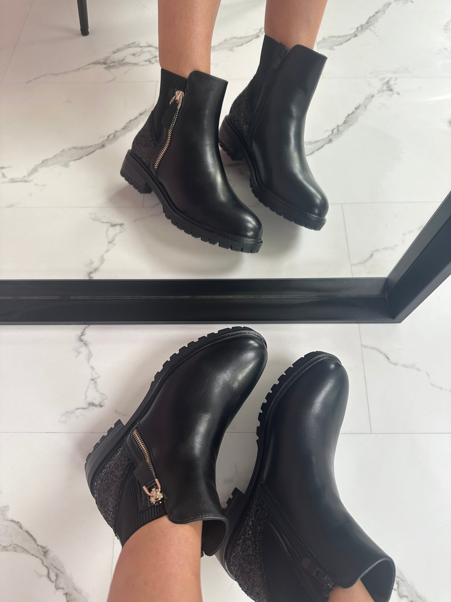 Valentien Black Boots