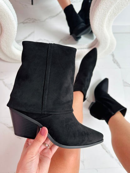 Trending Black Boots