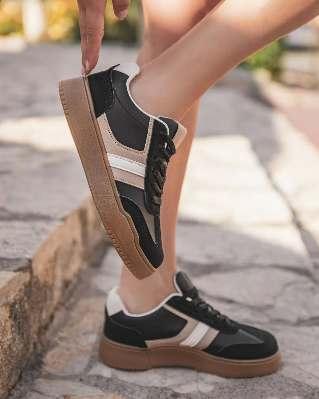 Cady Black Sneaker