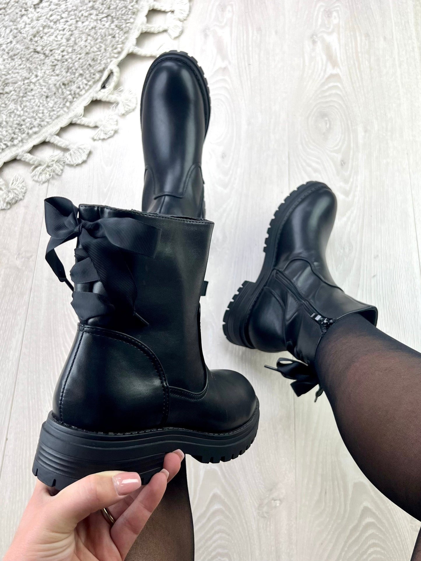 Bow Black Boots