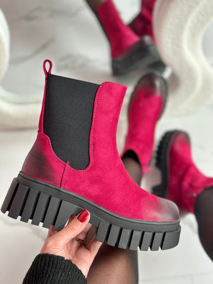 Mille Fuchsia Boots