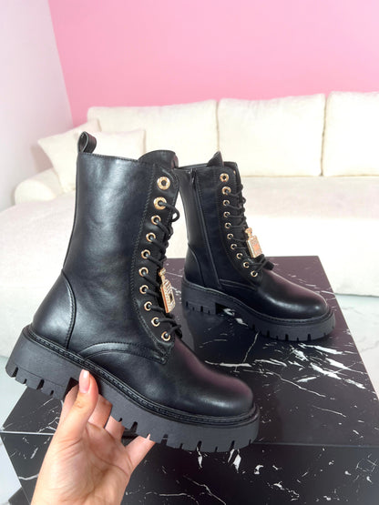 Fragrance Black Boots