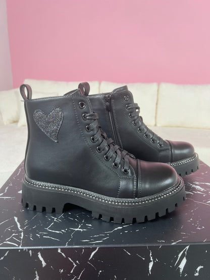 Lovey Black Boots