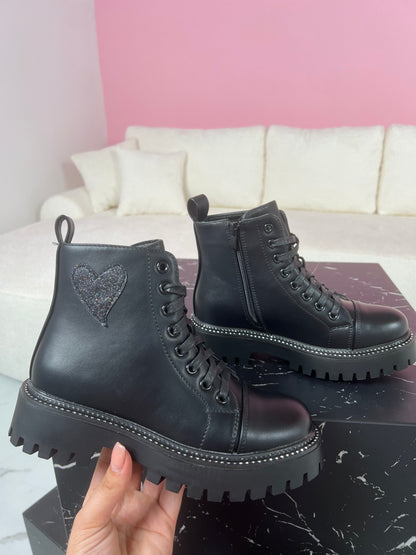 Lovey Black Boots