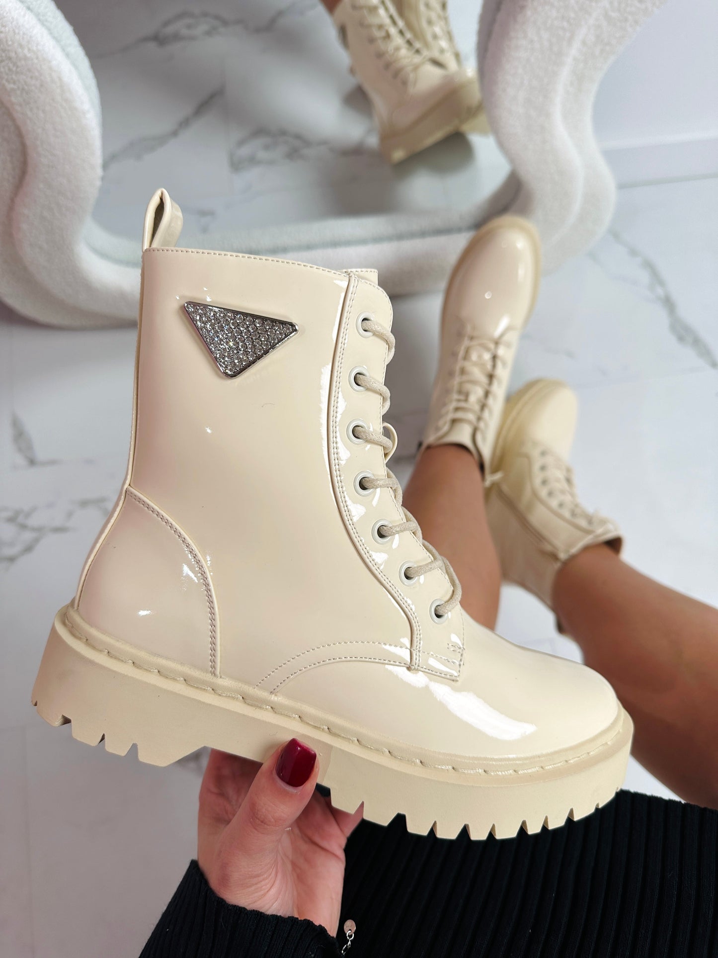 Prida Beige Boots