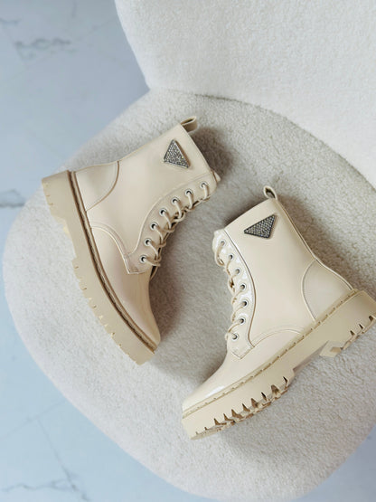 Prida Beige Boots