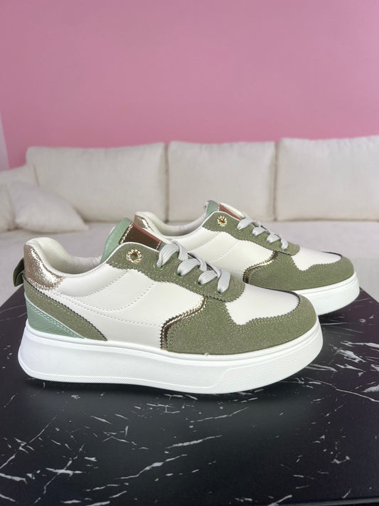 Isabella Green Sneaker