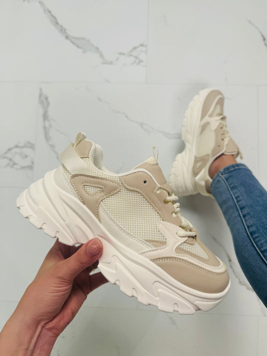 Karla Beige Sneaker