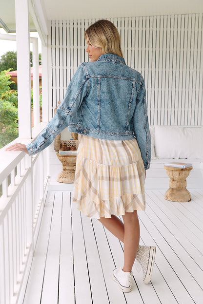 - Amelia Midi Dress  
- Zoe Cotton Top  
- Isla Utility Jumpsuit  
- Ruby Pleated Skirt  
- Mia Chiffon Blouse