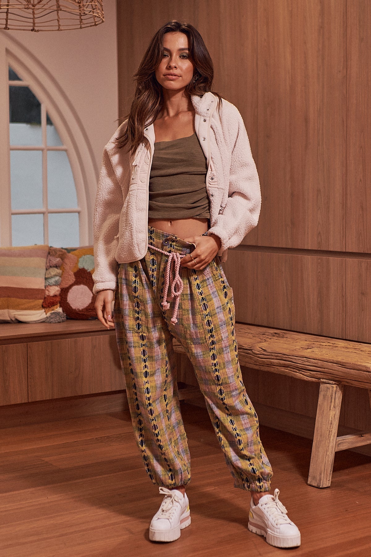 - Ava Cotton Top  
- Ella Midi Dress  
- Mia Relaxed Pants  
- Chloe Denim Jacket