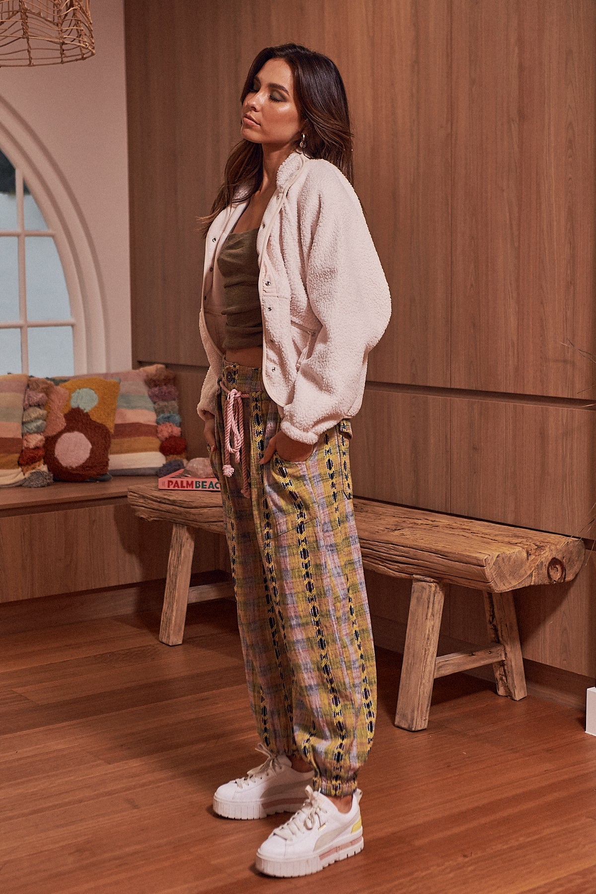 - Ava Cotton Top  
- Ella Midi Dress  
- Mia Relaxed Pants  
- Chloe Denim Jacket