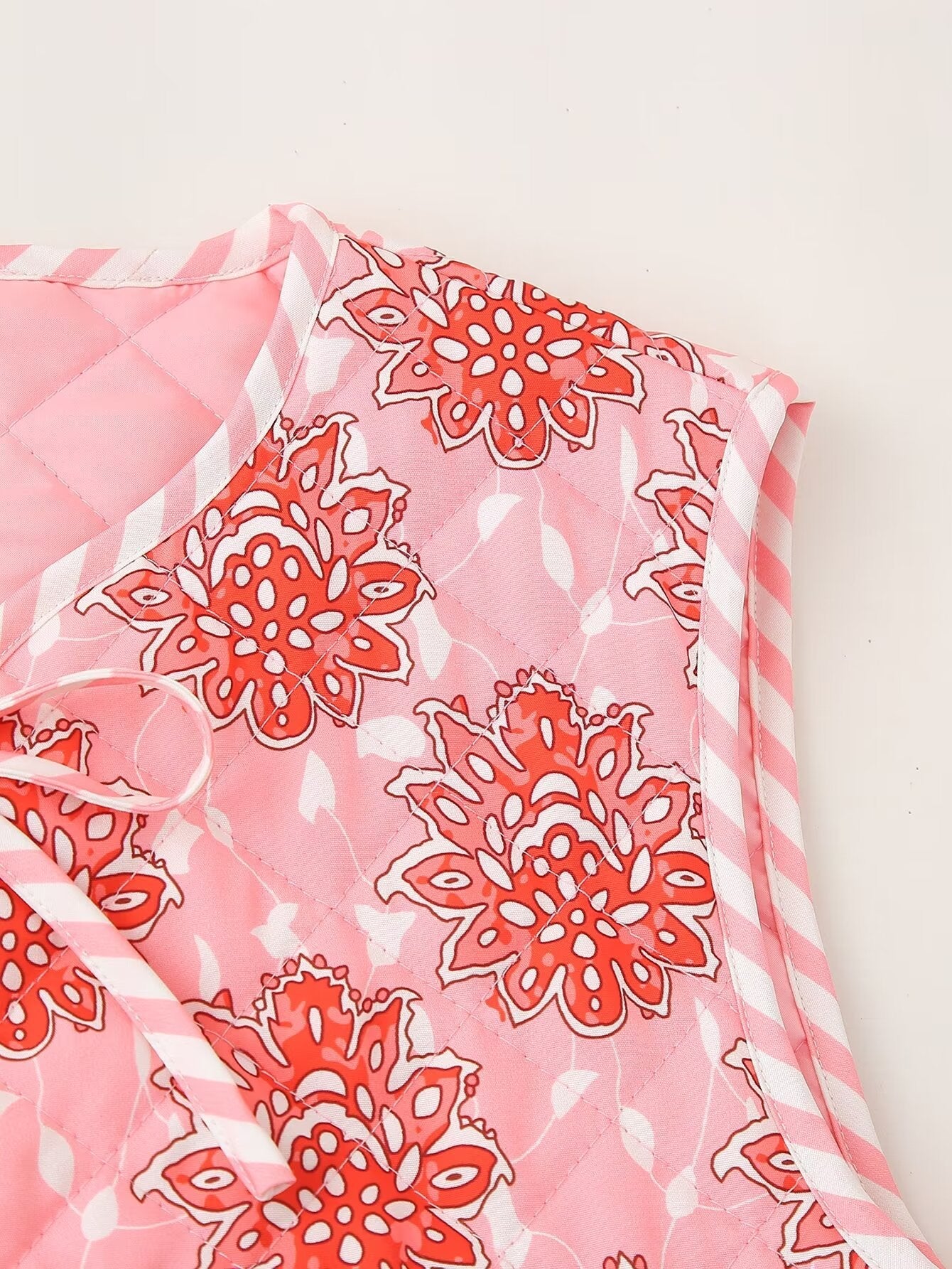 Floral Print Pink Lace-Up Quilted Waistcoat