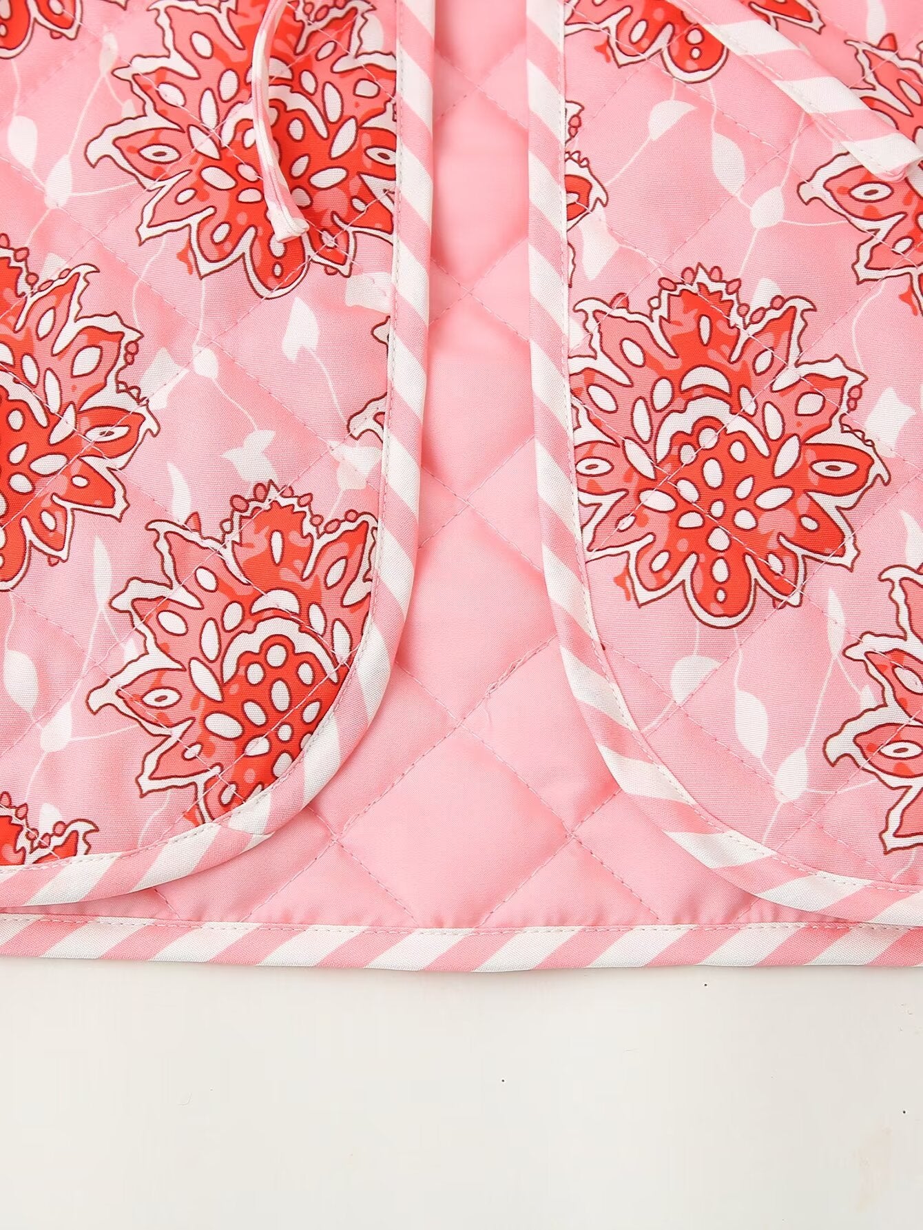 Floral Print Pink Lace-Up Quilted Waistcoat