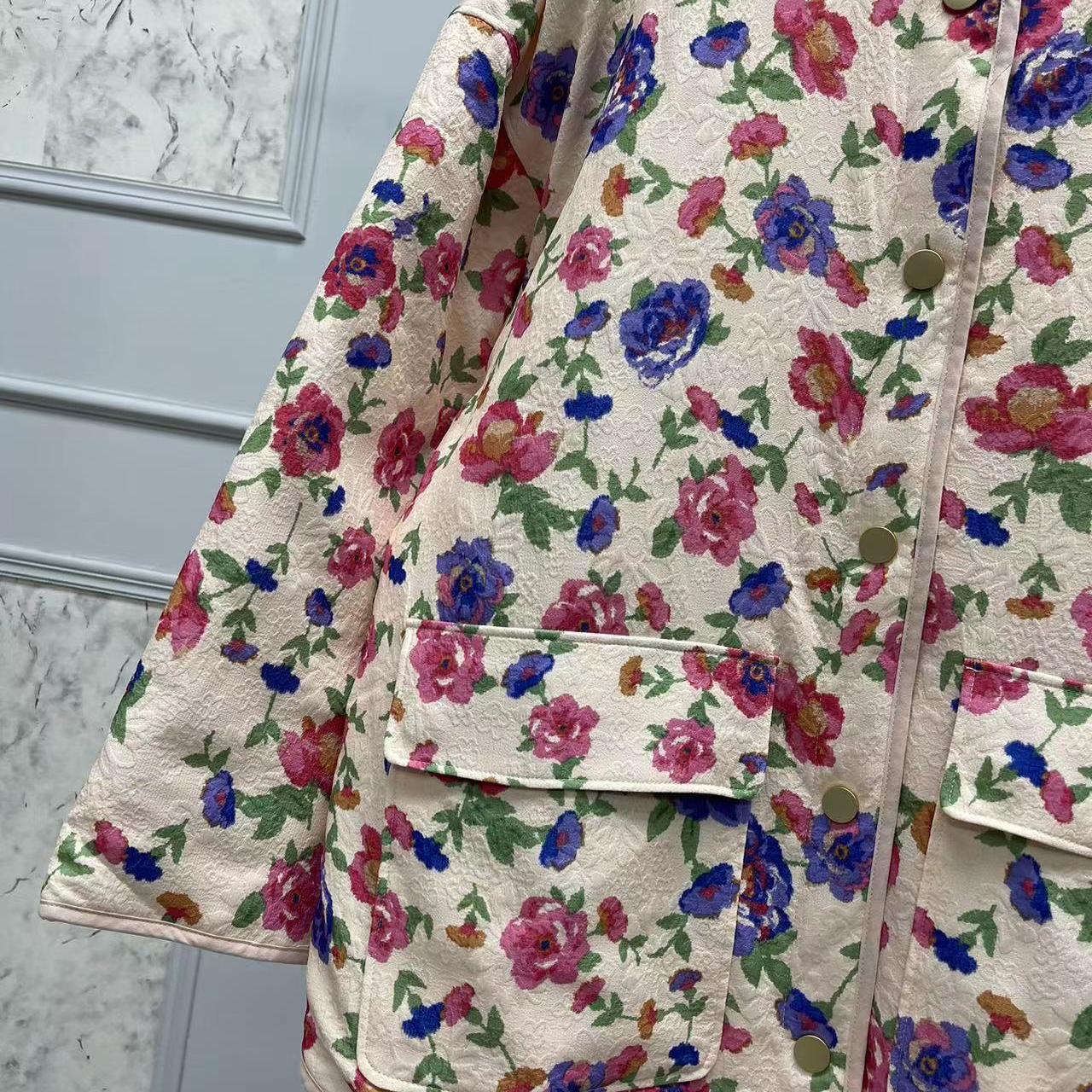 Embroidered Floral Pocket Cotton Jacket
