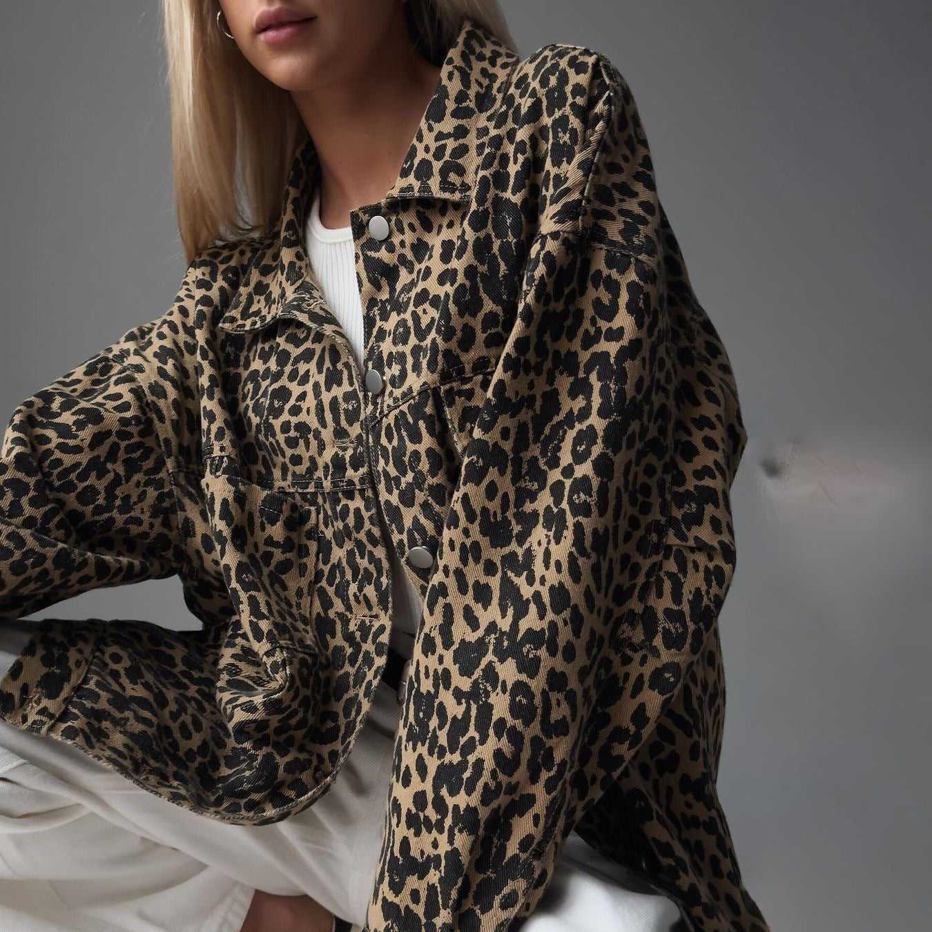 Retro Leopard Print Denim Jacket for Casual Street Style
