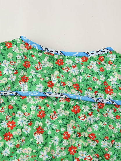 Relaxed Fit Floral Print Jacket in Green