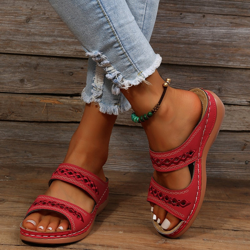 Courtney Stylish Double-Strap Sandals
