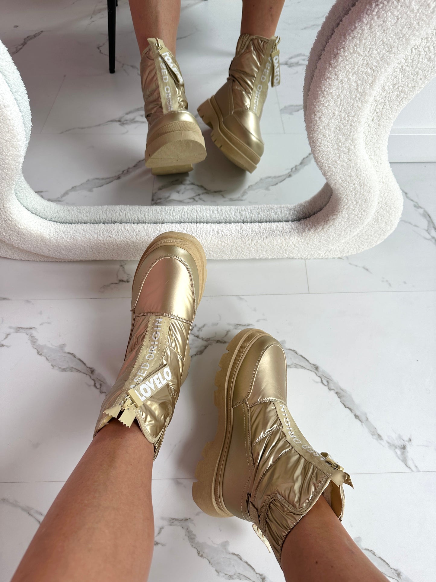 Warmy Gold Boots