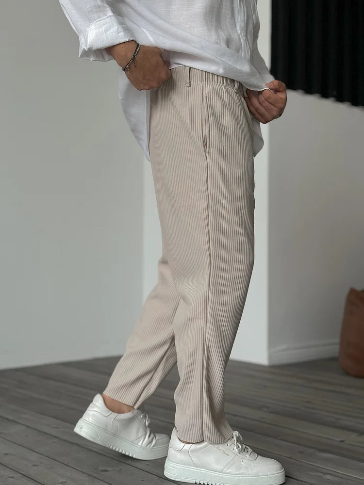 Kendrick - Relaxed Pleated Pant