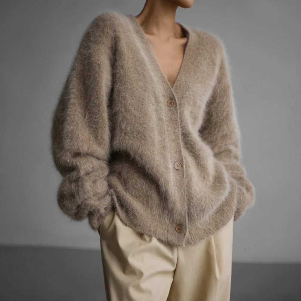 Valina - Elegant Fluff Cardigan