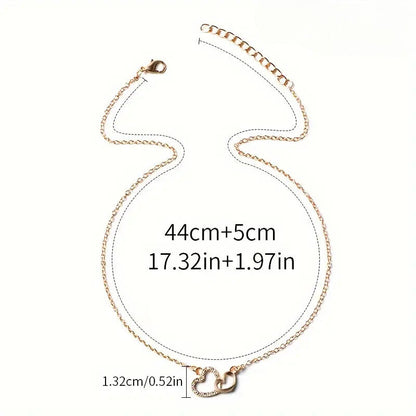 Amelia Pendant Necklace