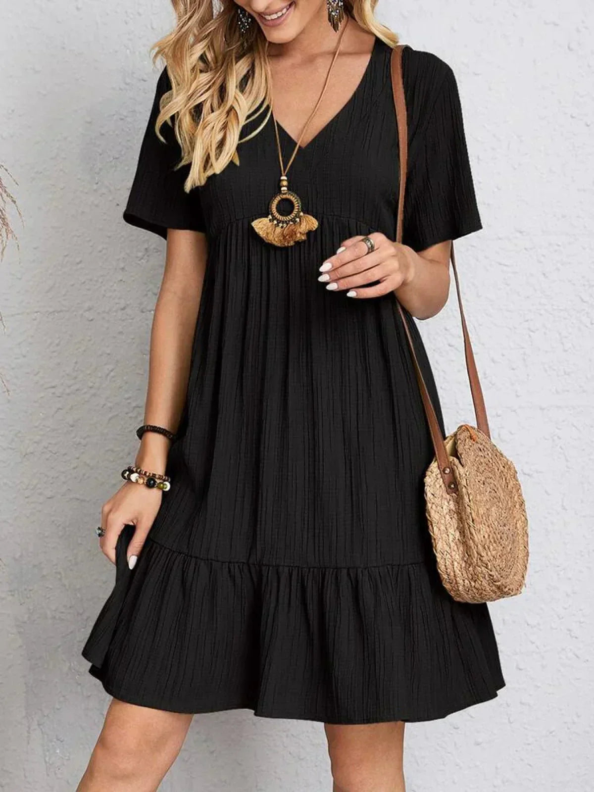 Amelia Chic Dress