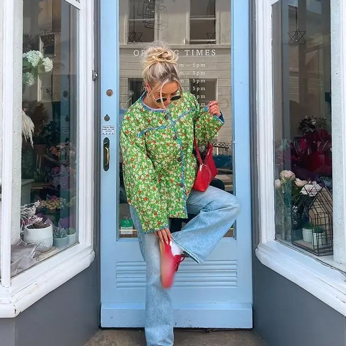 Relaxed Fit Floral Print Jacket in Green
