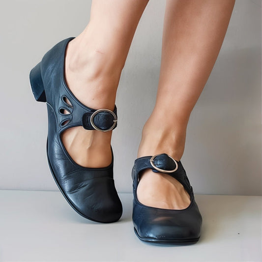 Lizzy Luxe Leather Sandals