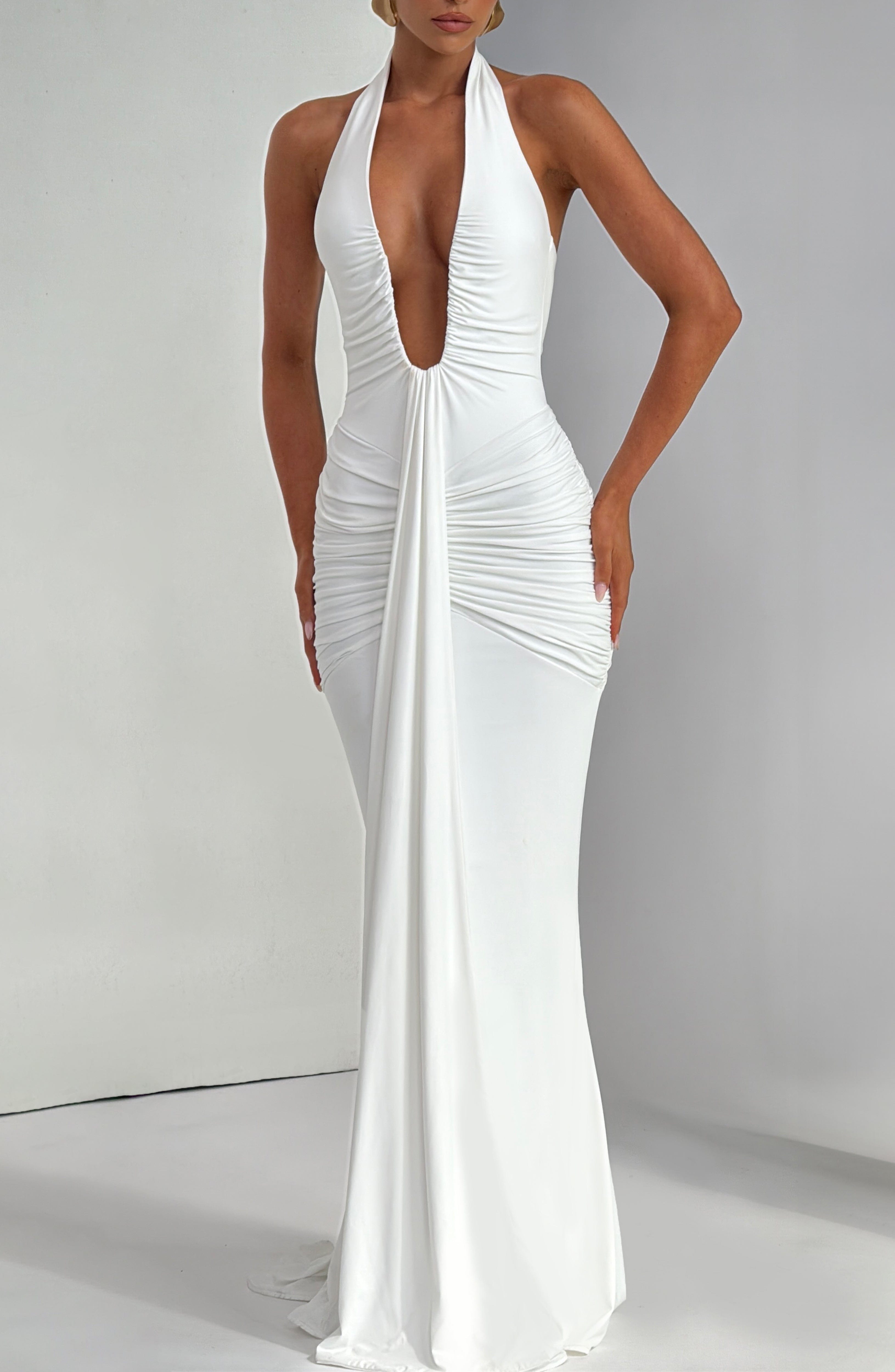 Rosetta | Mermaid Dress & Bold Décolleté