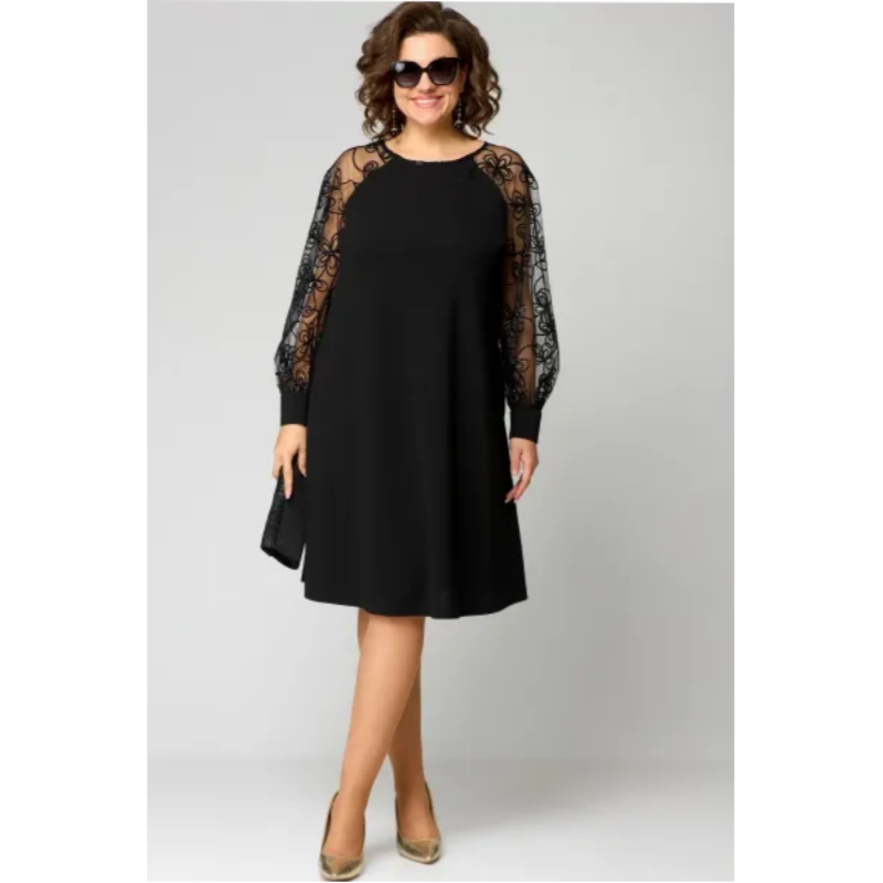 Elara Flowing Dress